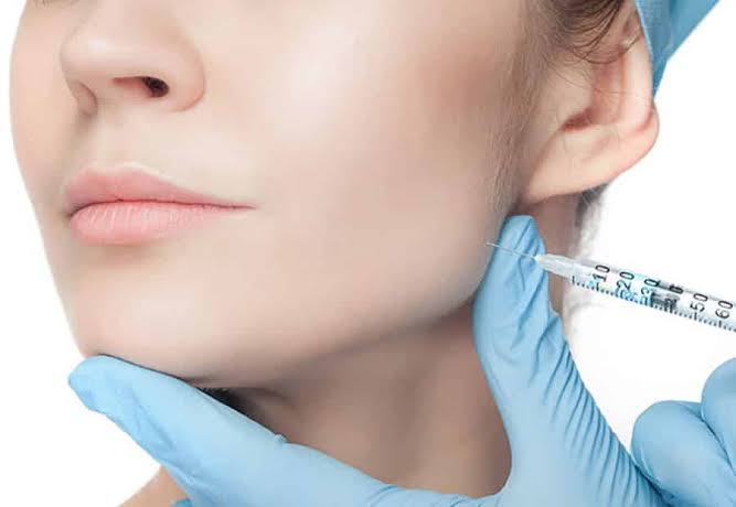 İzmir Masseter Botoks ile Diş Sıkma Tedavisi - Dermatolog Dr. Sedef Demirer, İzmir